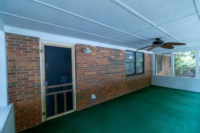 413 Springdale Dr., Enterprise, AL 36330