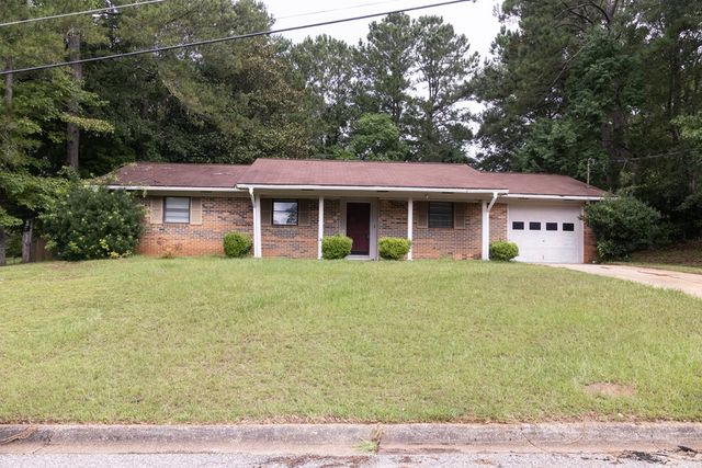 413 Springdale Dr., Enterprise, AL 36330