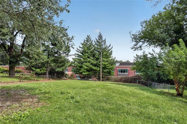 6201 Cedar Street, Mission, KS 66205