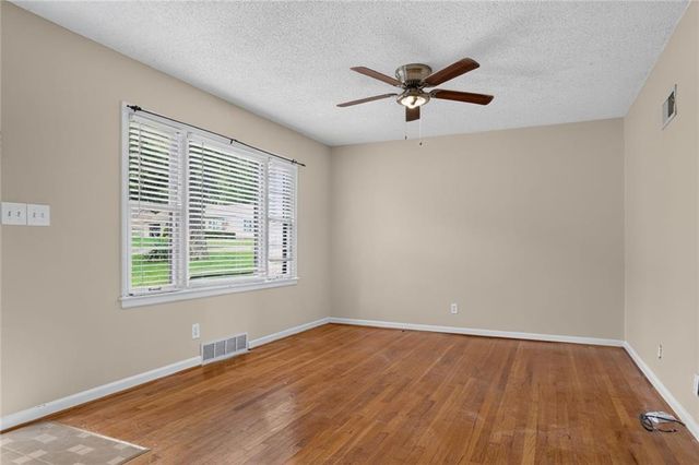 6201 Cedar Street, Mission, KS 66205