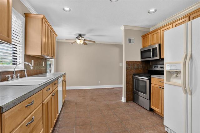6201 Cedar Street, Mission, KS 66205