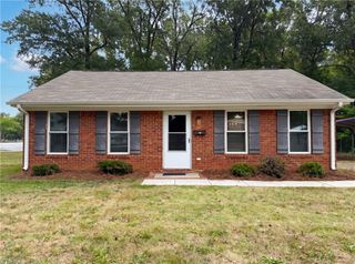 304 Field Street, Graham, NC 27253