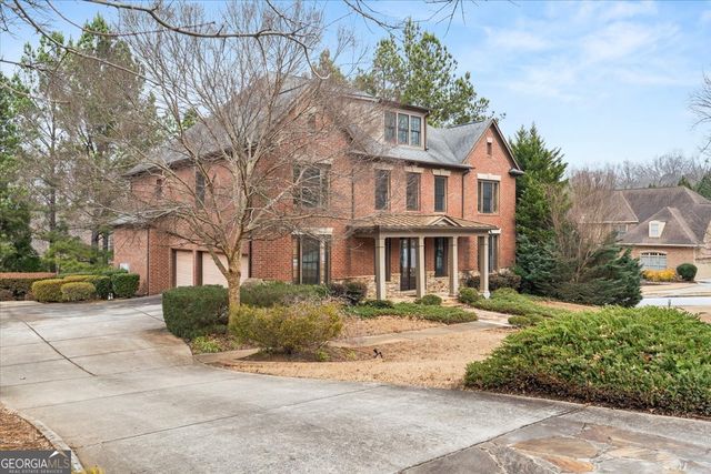 810 Forest Crossing Drive SW, Atlanta, GA 30331