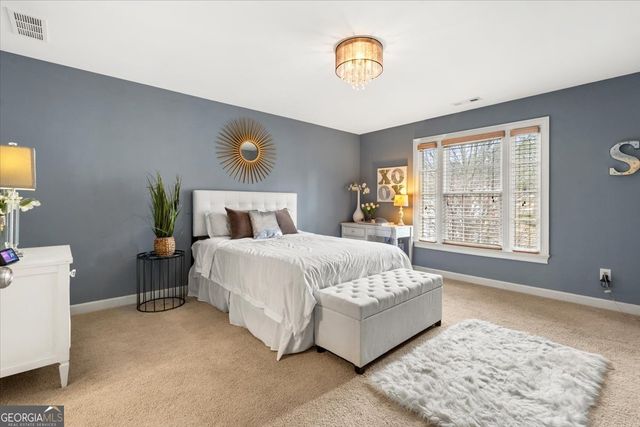 810 Forest Crossing Drive SW, Atlanta, GA 30331