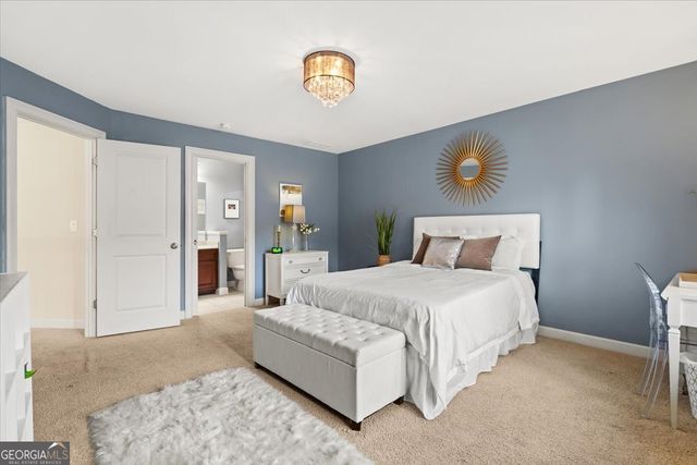 810 Forest Crossing Drive SW, Atlanta, GA 30331