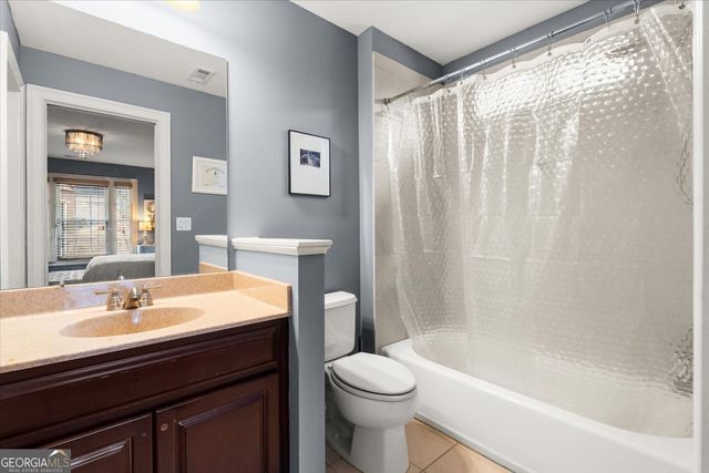 810 Forest Crossing Drive SW, Atlanta, GA 30331