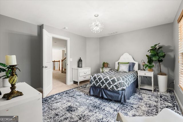 810 Forest Crossing Drive SW, Atlanta, GA 30331