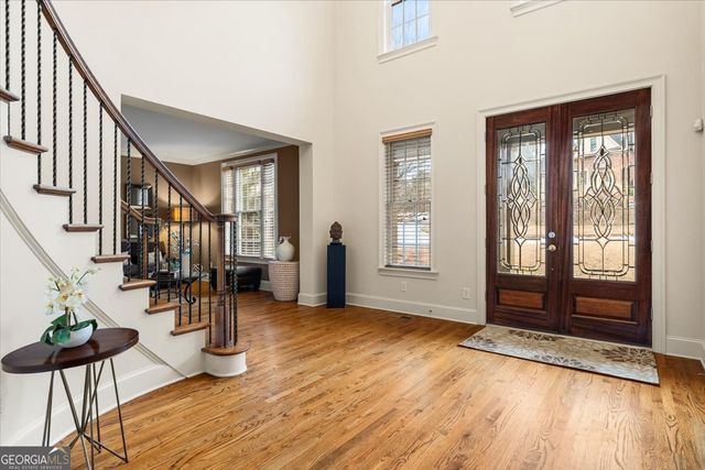 810 Forest Crossing Drive SW, Atlanta, GA 30331