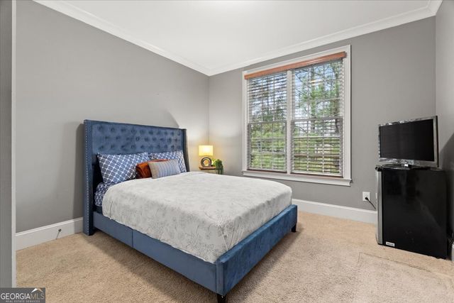 810 Forest Crossing Drive SW, Atlanta, GA 30331