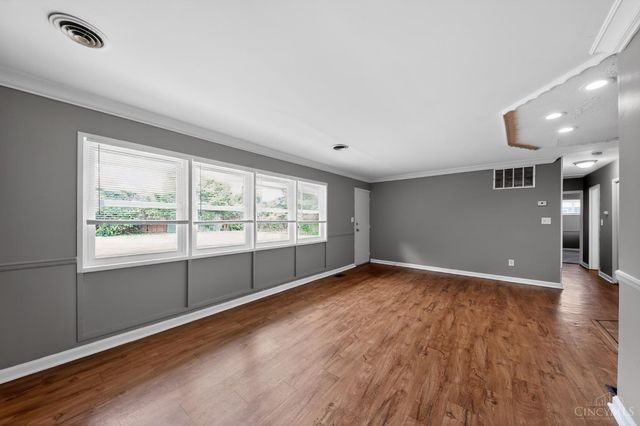 8877 Balboa Drive, Springfield Twp., OH 45231