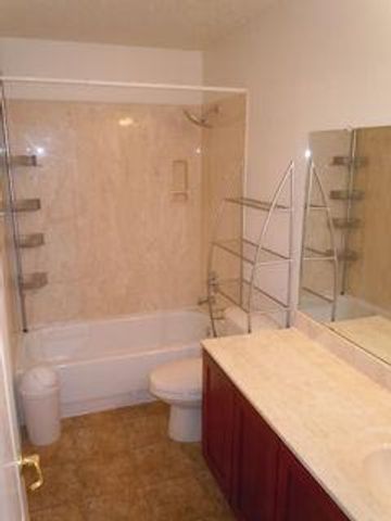 601 Menaul Boulevard NE 3105, Albuquerque, NM 87107