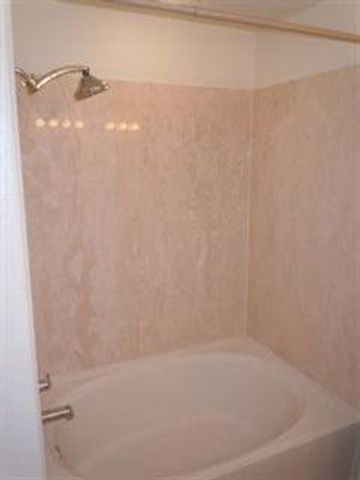 601 Menaul Boulevard NE 3105, Albuquerque, NM 87107