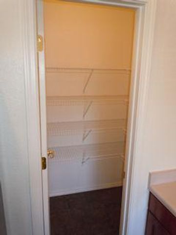 601 Menaul Boulevard NE 3105, Albuquerque, NM 87107