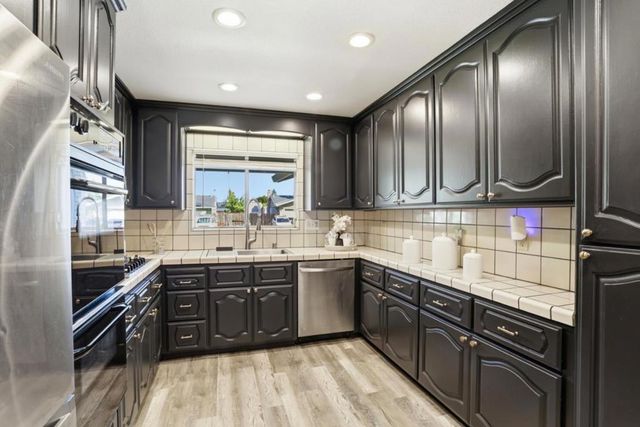 2948 Moss Point Drive, San Jose, CA 95127