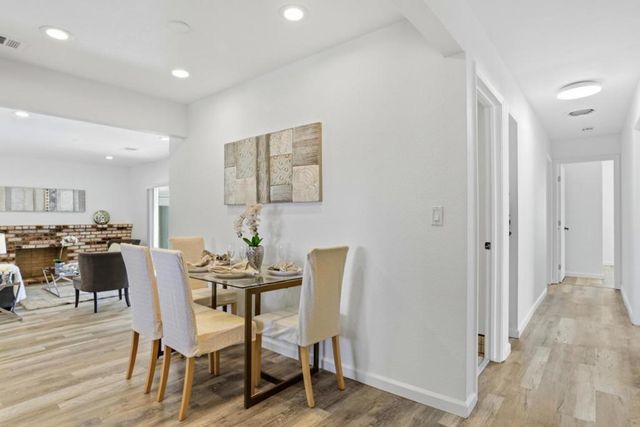 2948 Moss Point Drive, San Jose, CA 95127