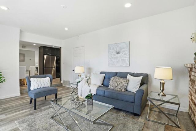 2948 Moss Point Drive, San Jose, CA 95127