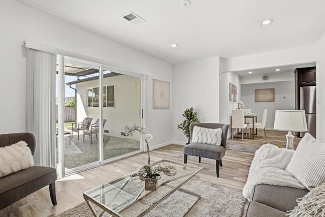 2948 Moss Point Drive, San Jose, CA 95127