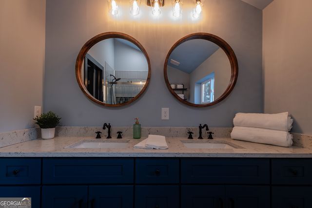 84 Ridge Line Trail, Ellijay, GA 30540