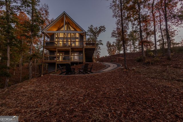 84 Ridge Line Trail, Ellijay, GA 30540