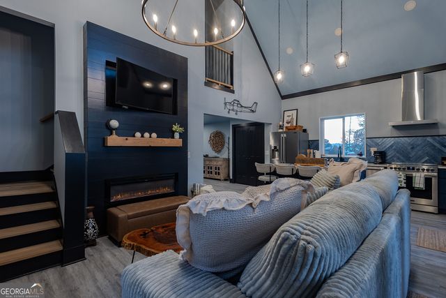 84 Ridge Line Trail, Ellijay, GA 30540