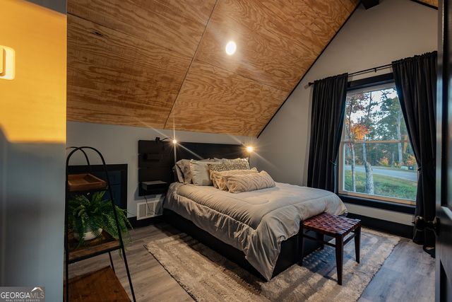 84 Ridge Line Trail, Ellijay, GA 30540