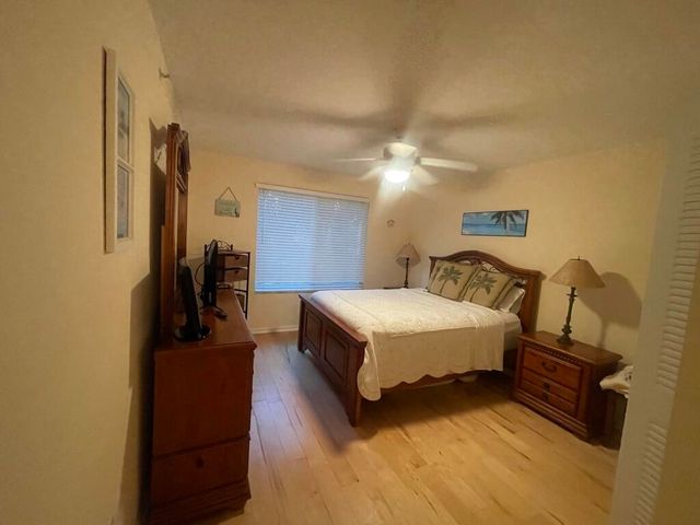 712 VILLA Circle, Boynton Beach, FL 33435