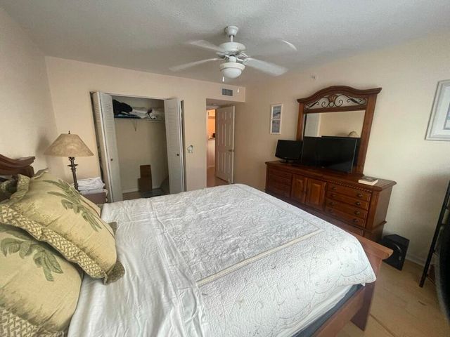 712 VILLA Circle, Boynton Beach, FL 33435