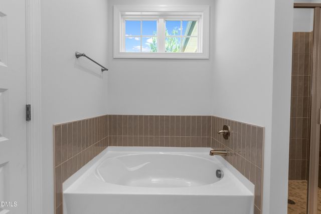 204 N Rabbit Run Drive, Smithfield, NC 27577