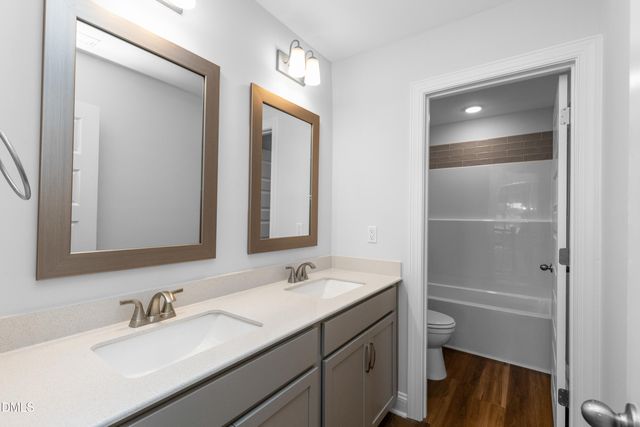 204 N Rabbit Run Drive, Smithfield, NC 27577