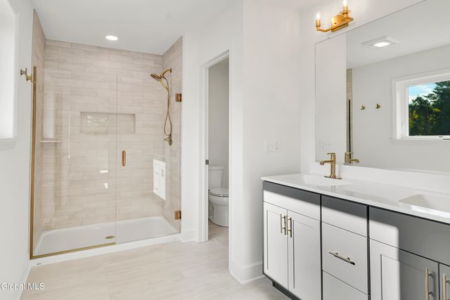 31 Indigo Court, Bethlehem, NY 12158