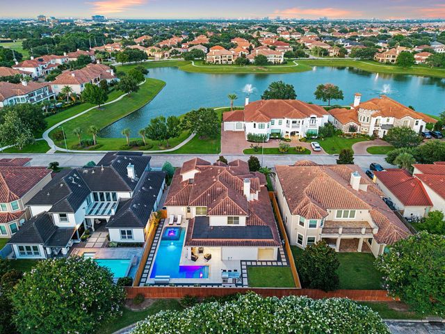 1910 Mystic Arbor Lane, Houston, TX 77077