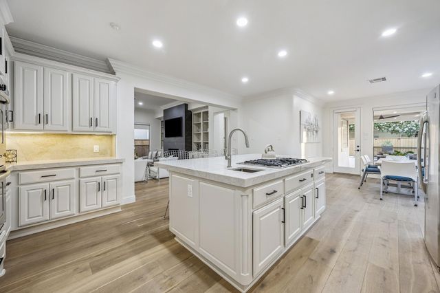 1910 Mystic Arbor Lane, Houston, TX 77077