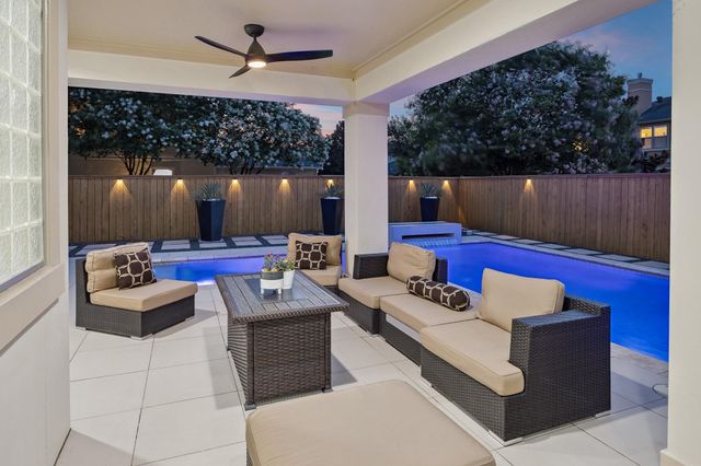 1910 Mystic Arbor Lane, Houston, TX 77077
