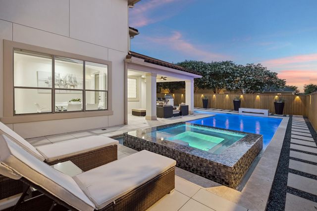 1910 Mystic Arbor Lane, Houston, TX 77077