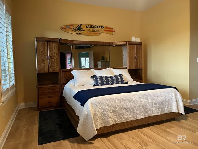 105 Lagoon Drive, Gulf Shores, AL 36542