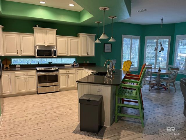 105 Lagoon Drive, Gulf Shores, AL 36542