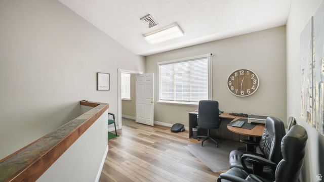 891 W BAXTER DR, South Jordan, UT 84095