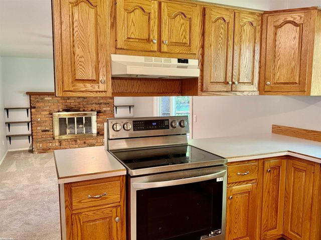 33043 Shagbark Circle, Chesterfield Twp, MI 48047