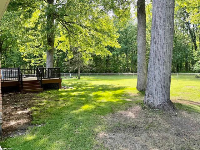 33043 Shagbark Circle, Chesterfield Twp, MI 48047