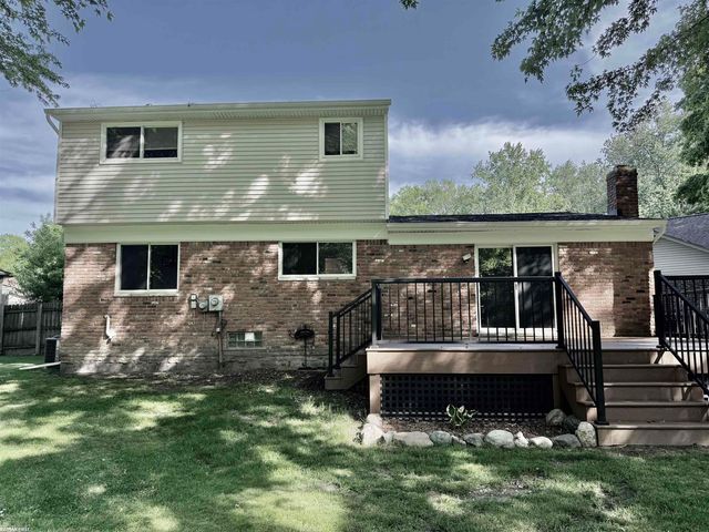 33043 Shagbark Circle, Chesterfield Twp, MI 48047