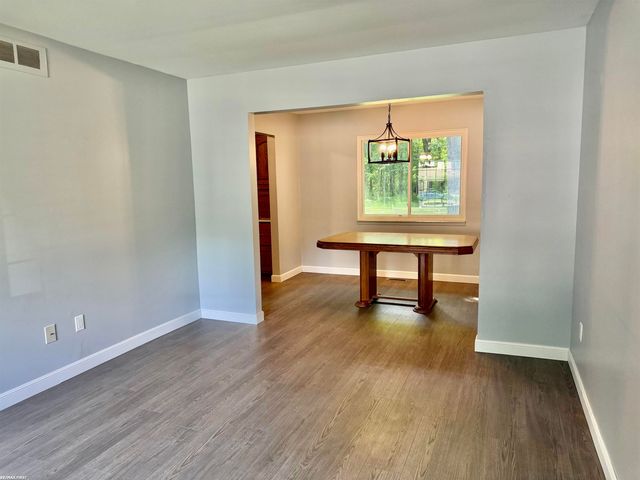 33043 Shagbark Circle, Chesterfield Twp, MI 48047