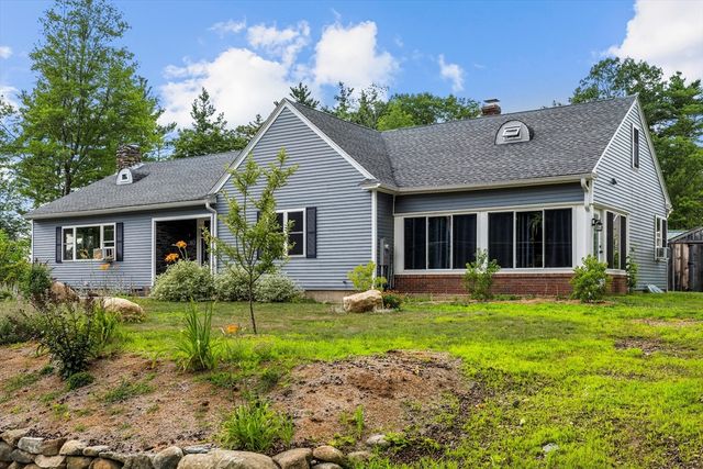 215 South Rd, Templeton, MA 01468