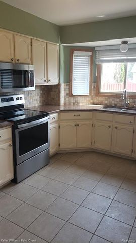 33842 Morningside, Fraser, MI 48026