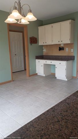 33842 Morningside, Fraser, MI 48026