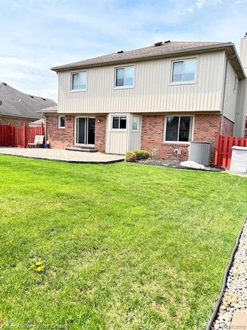 33842 Morningside, Fraser, MI 48026