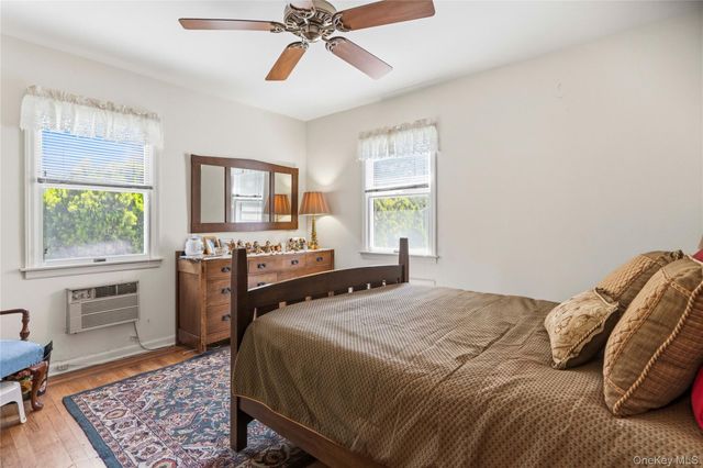 1032 N 6th Street, New Hyde Park, NY 11040