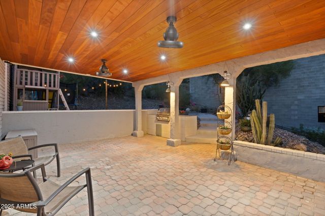 306 W CAMINO Vista, Phoenix, AZ 85021