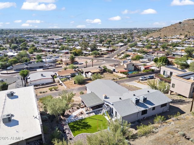 306 W CAMINO Vista, Phoenix, AZ 85021