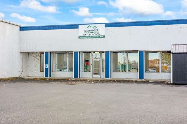 1435 US-97, Madras, OR 97741
