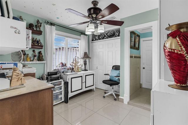 17932 NW 78th Ave, Hialeah, FL 33015